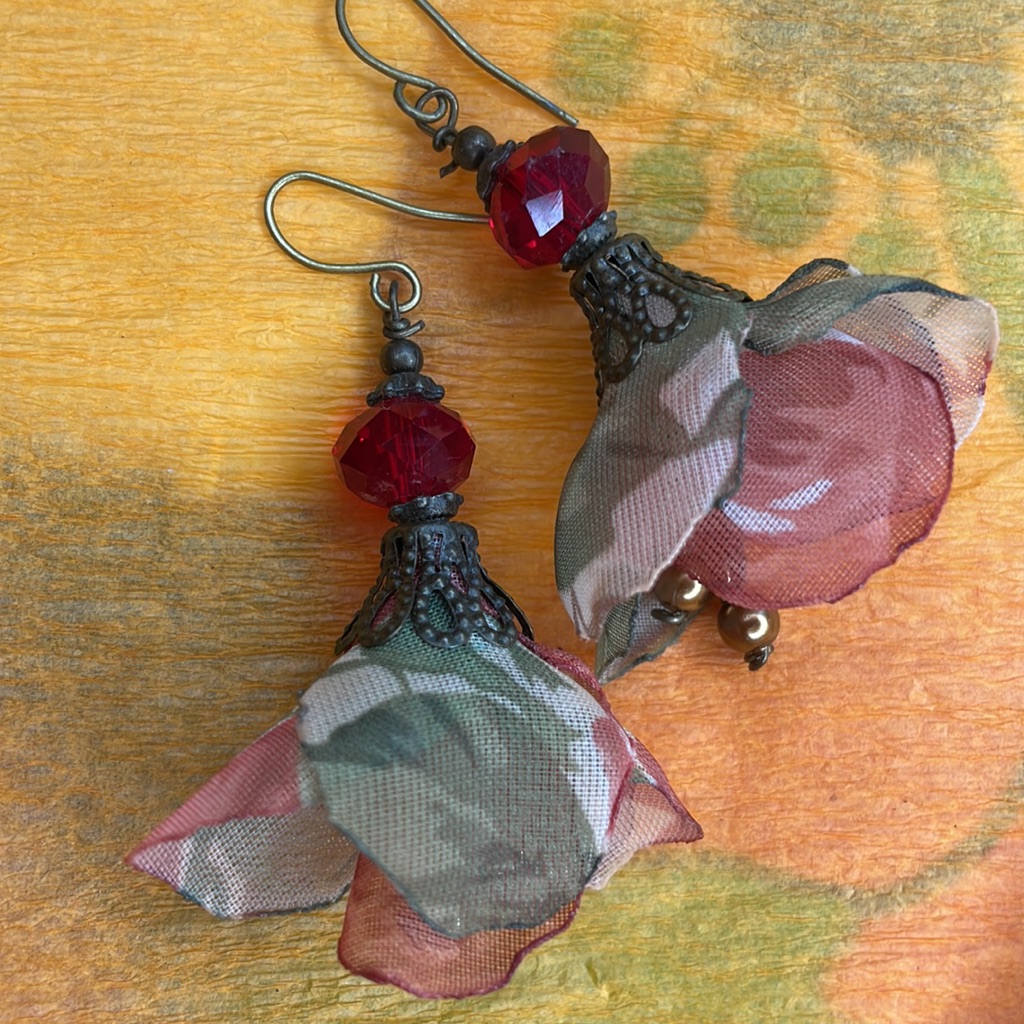 Custom Earrings 19$